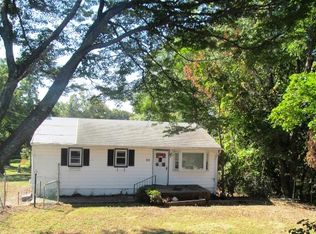 152 3rd St, Verplanck, NY 10596