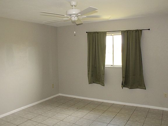 5th image of 511 SE 5th Pl #B