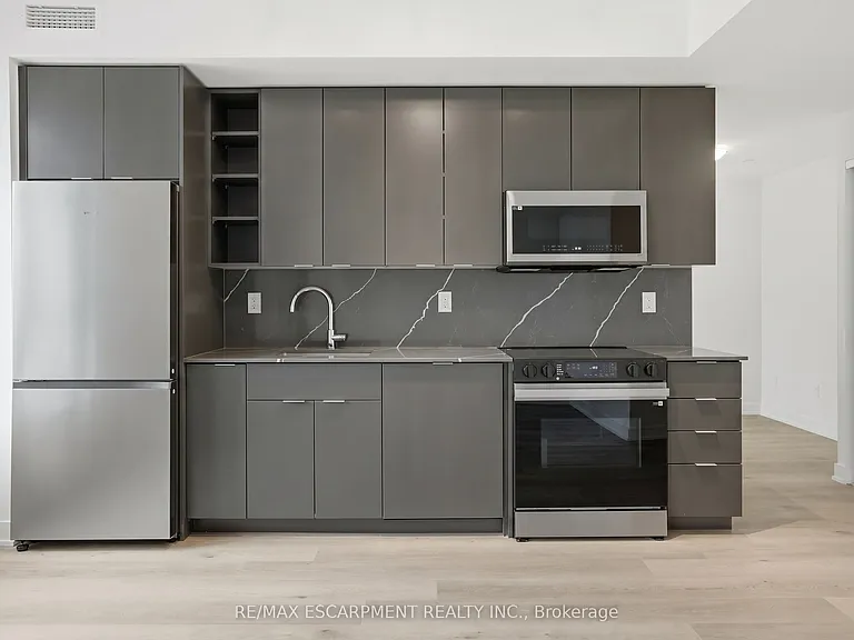 2075 Lakeshore Rd #1002 — Photo 9