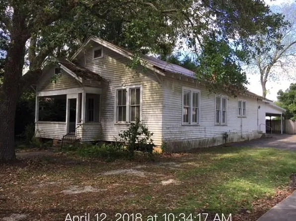 411 S Adams St, Welsh, LA 70591