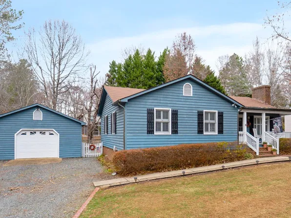 8 Loblolly Rd, Palmyra, VA 22963