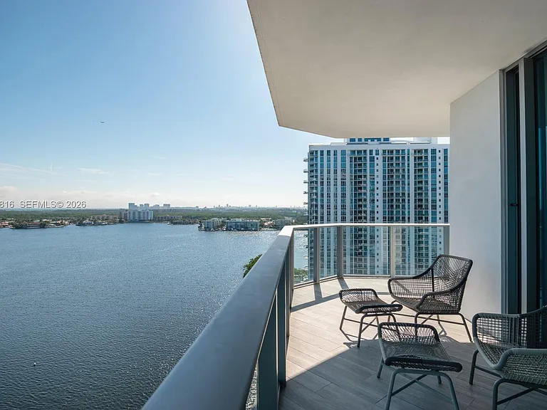17301 Biscayne Blvd #1609 — Photo 12