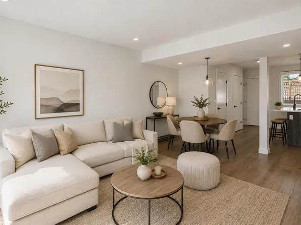 58 E Taraglen Rd NE, Calgary, AB T3J 2N5