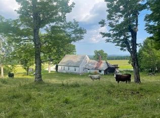 2027 Burrington Hill Rd, Whitingham, VT 05361