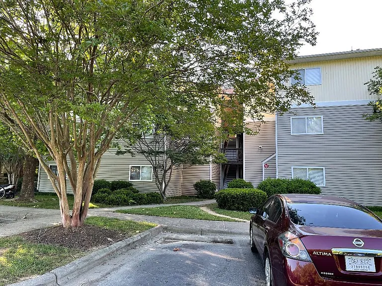 303 Smith Level Rd #E23 — Photo 7