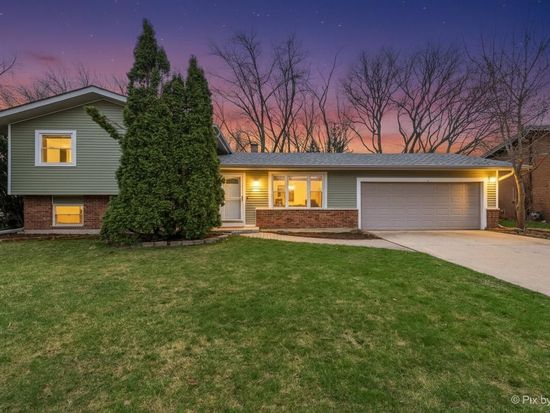 (Undisclosed Address), Crystal Lake, IL 60014