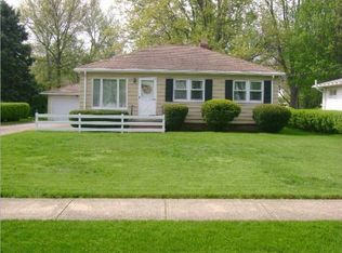 25263 Hall Dr, Westlake, OH 44145
