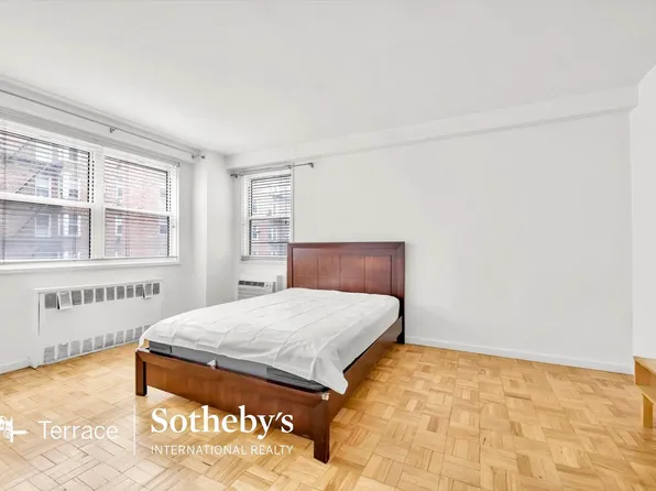 110-50 71st Road image 11 of 18