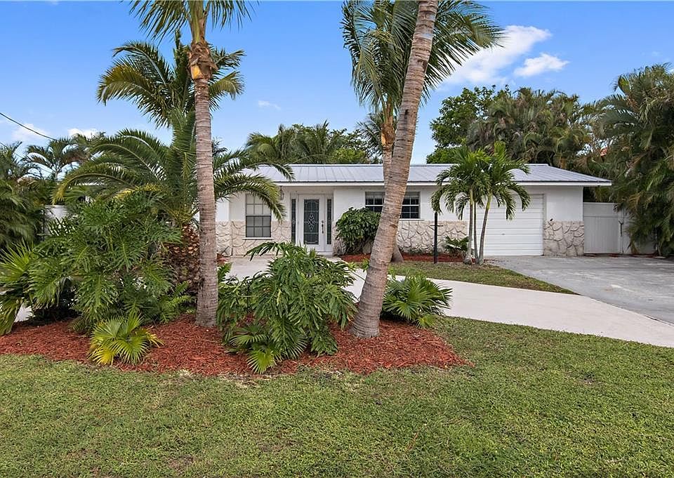 1st image of 1335 SW Egret Way