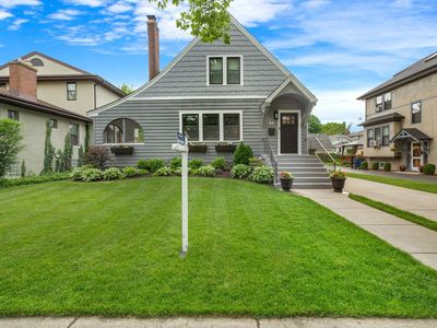 84 Malden Ave, La Grange, IL, 60525