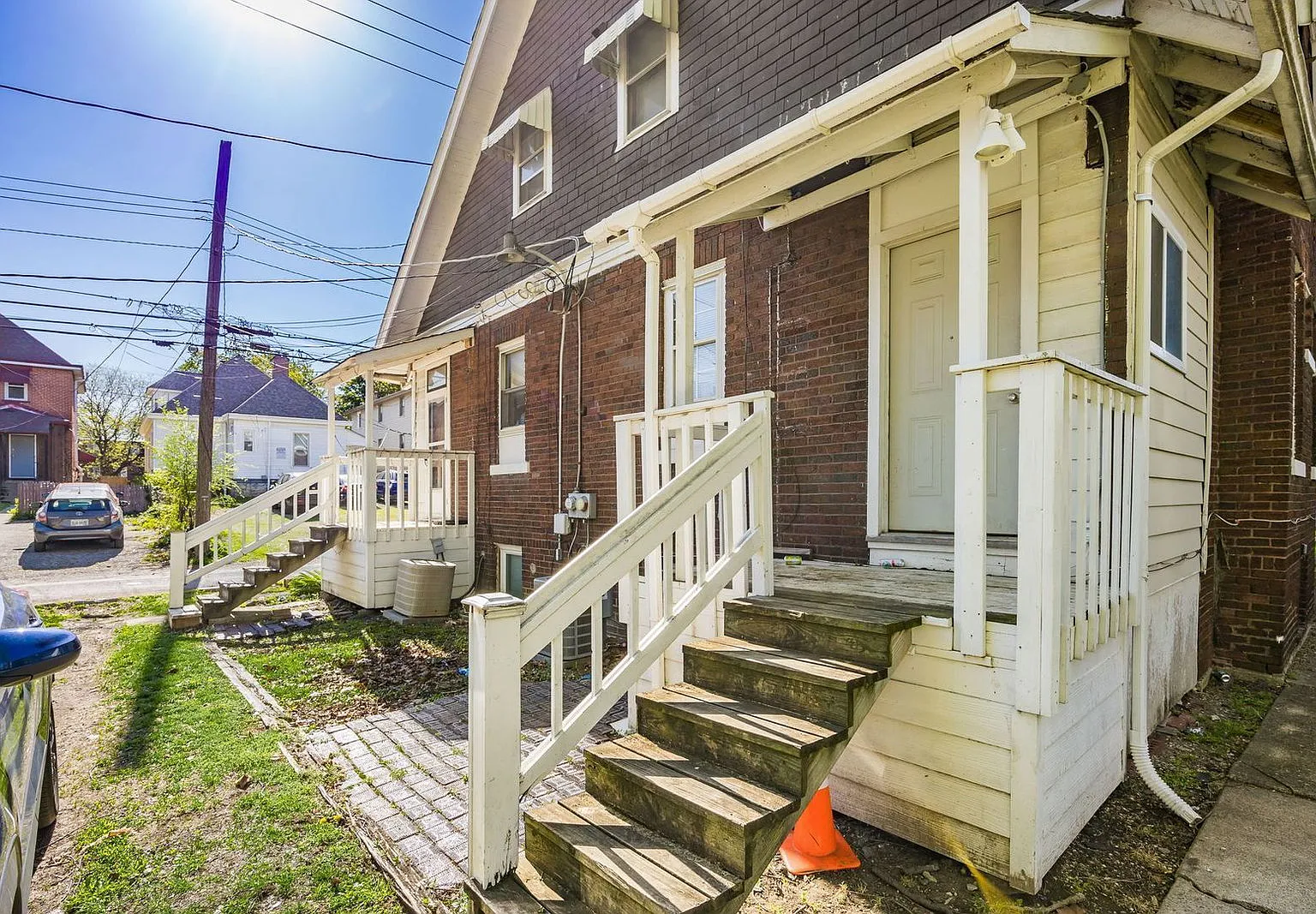 4 bed, 2.0 bath, $2,195 — Photo 2