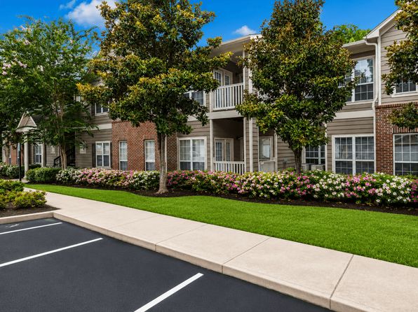 2975 Continental Colony Pkwy SW #501