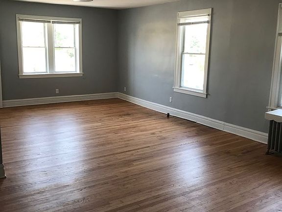 5th image of 7950 Ogden Ave #7571410