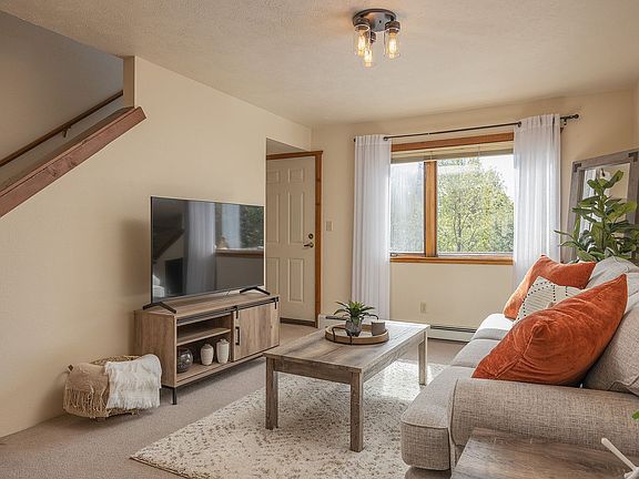 2nd image of 709 Oconnor Rd APT 2