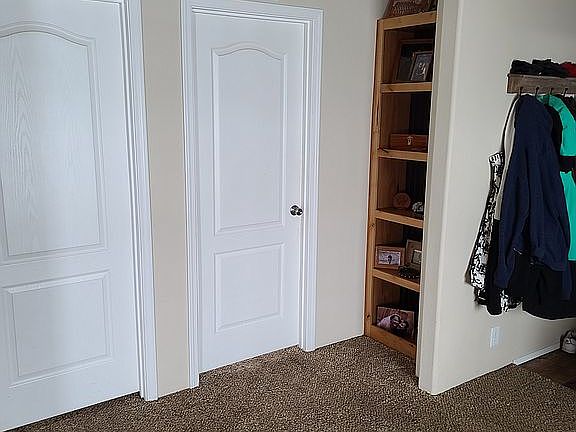 4th image of 50 Bear Creek Estates Dr