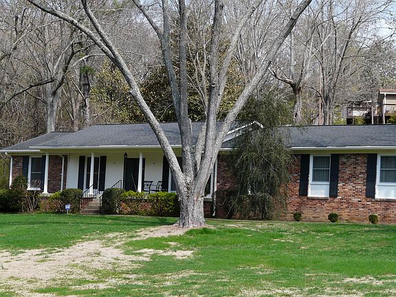 2nd image of 6725 Rodney Dr