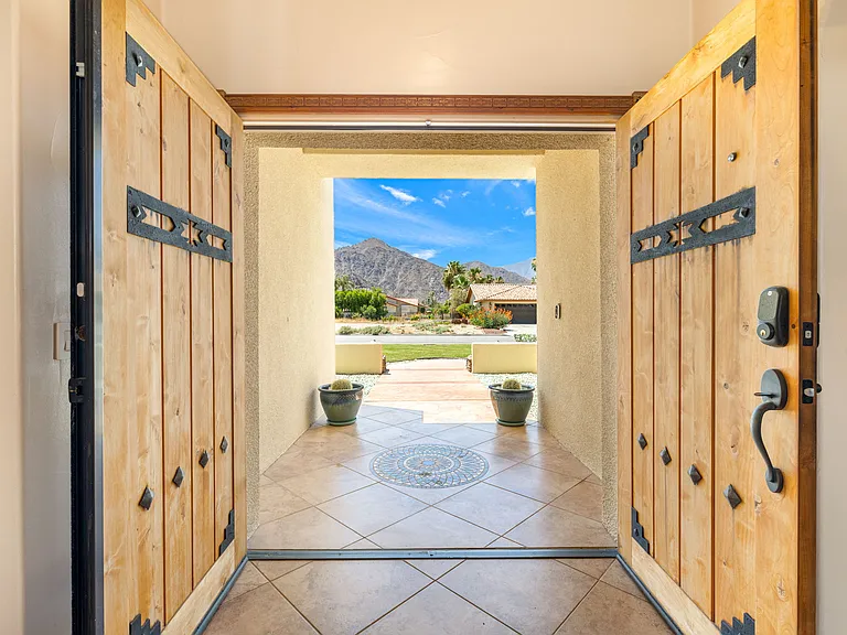 78710 Avenida Naranja — Photo 13