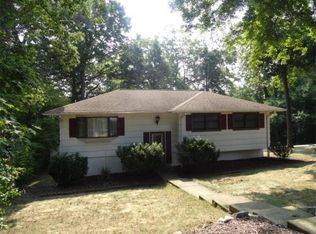 25 Longview Ln, Ringwood, NJ 07456