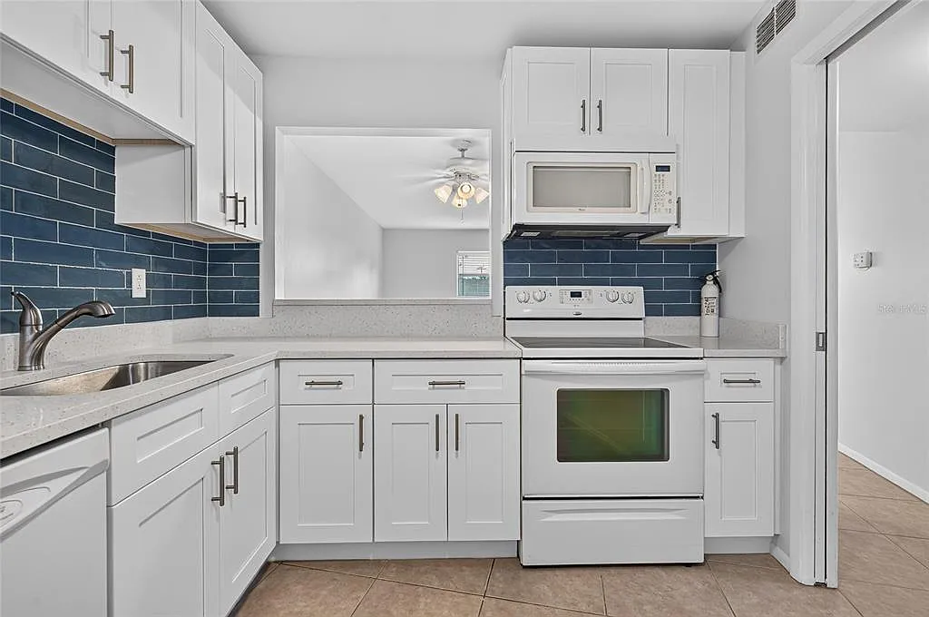 1 bed, 1.0 bath, 834 sqft, $1,500 — Photo 4