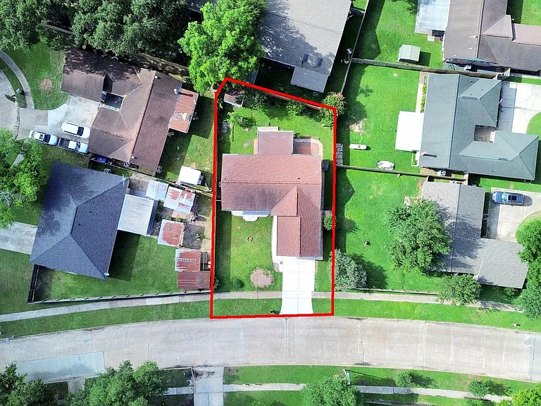 14007 Fleur De Lis Blvd — Photo 2