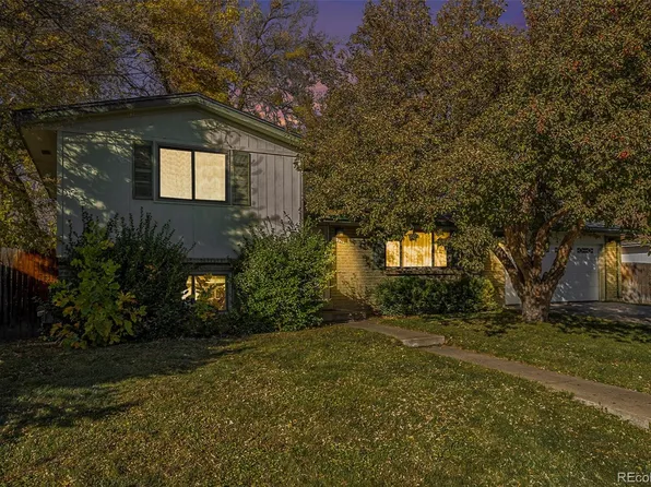 11921 W 70th Place, Arvada, CO 80004