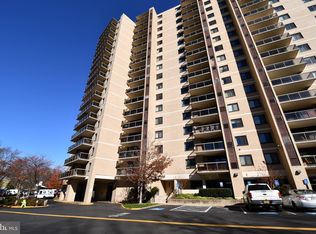 307 Yoakum Pkwy APT 606, Alexandria, VA 22304