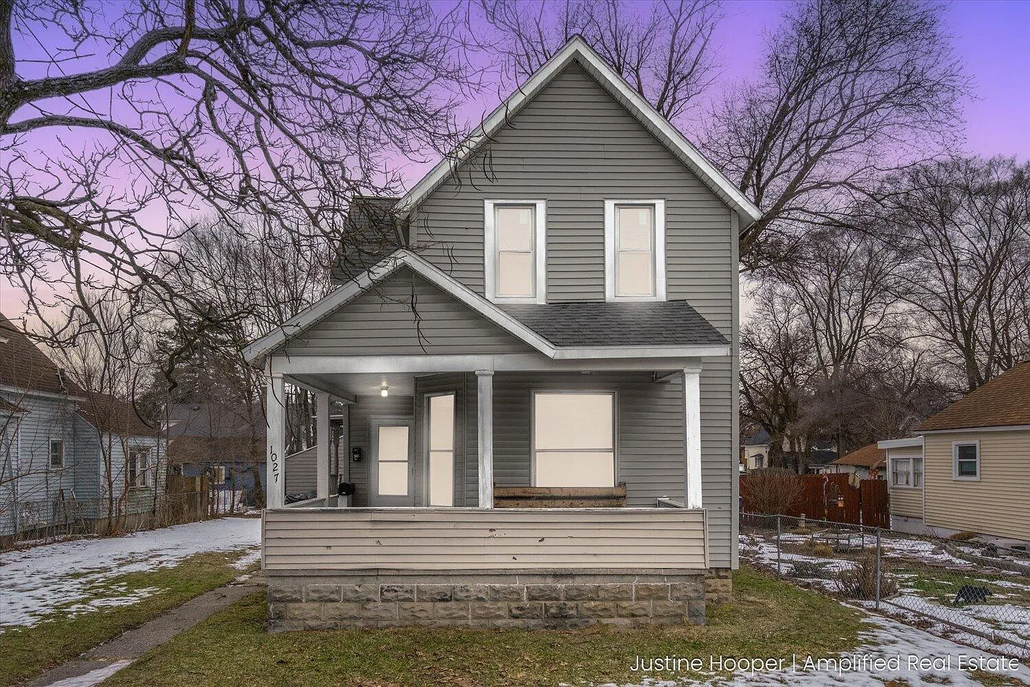 1027 Adams St SE photo 1