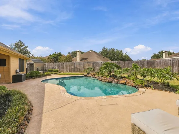 3203 Cactus Heights Ln, Pearland, TX 77581
