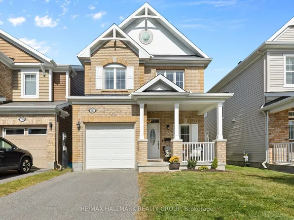 223 Serra Rdg, Ottawa, ON K4A 0V8