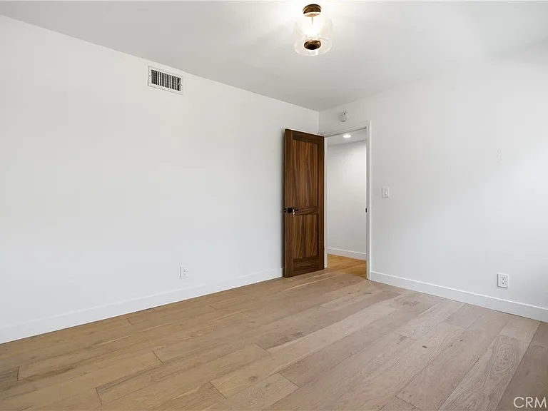 5347 Cangas Dr — Photo 24