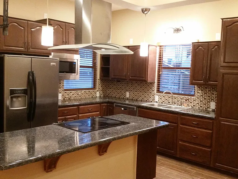 1717 D St #1 — Photo 22