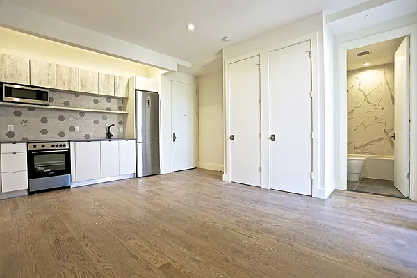 Rented by Nest Seekers International | media 66