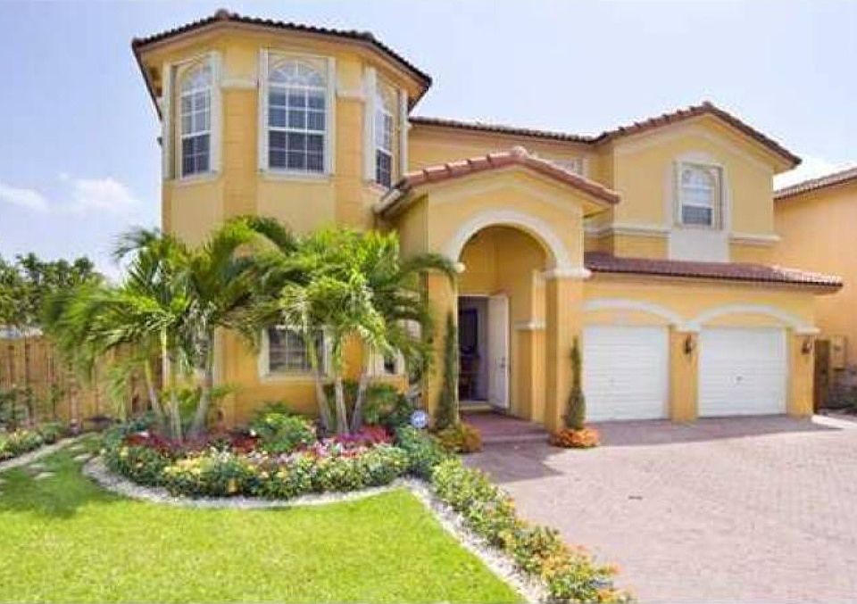 1st image of 8579 NW 110th Ave