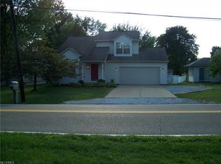 8303 Burkey Rd NW, North Canton, OH 44720