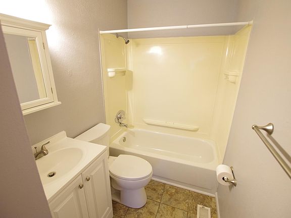 5th image of 1649 Oliveto Ln