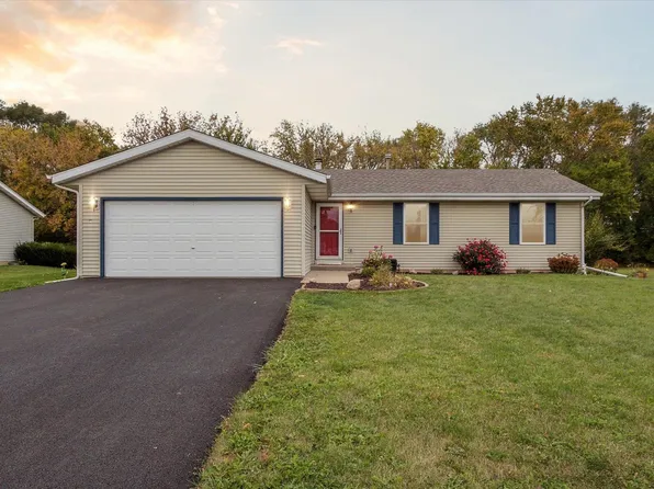 119 Prairie Moon Dr, Davis Junction, IL 61020