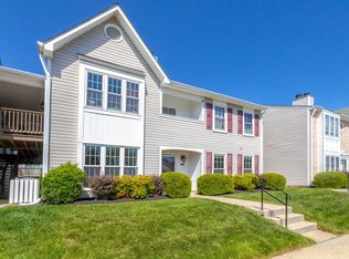 7825 Harrowgate Cir #B, Springfield, VA 22152