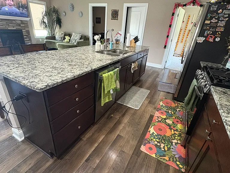 5668 Prairie Grass Dr — Photo 15