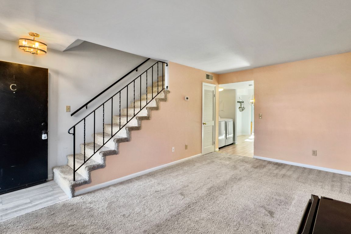 next background image