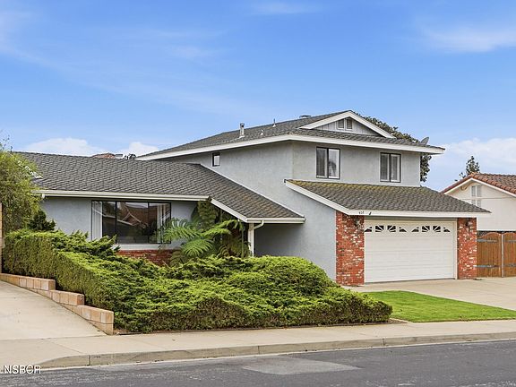 2nd image of 928 Sunrise Dr