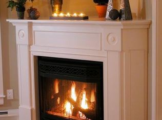 5 Shapleigh Rd APT 303, Kittery, ME 03904