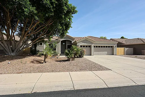 4536 W Villa Linda Dr Photo 1