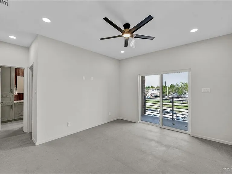 920 S Bicentennial Blvd — Photo 18