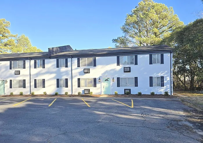 410 Bosley Ave #C — Photo 2