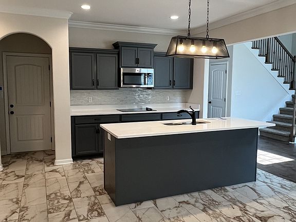 3rd image of 1775 Oak Forest Dr