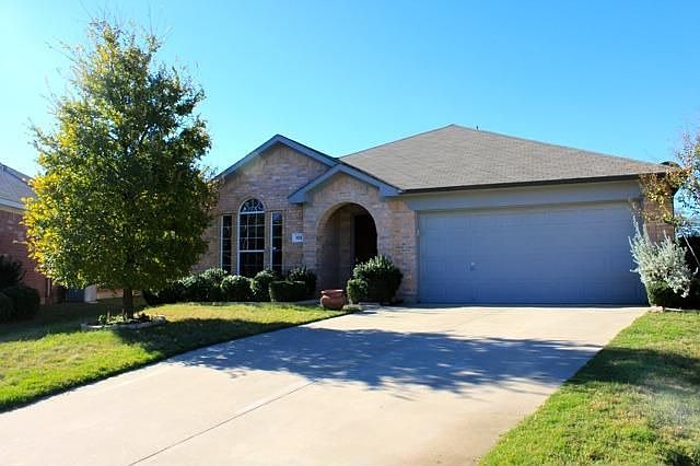 1st image of 105 Goldeneye Ln