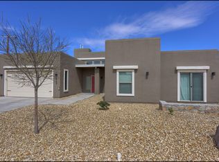 965 Maximo Dr, El Paso, TX 79932