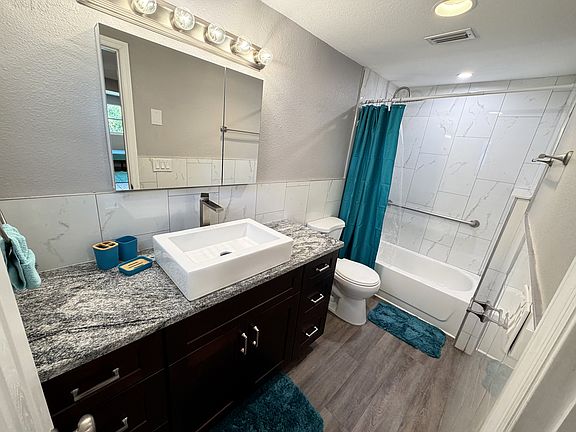 3rd image of 2301 Trelaine Dr S #1/2