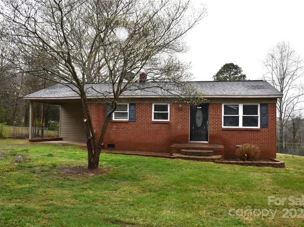 902 W Chestnut Street Ext, Stanley, NC 28164