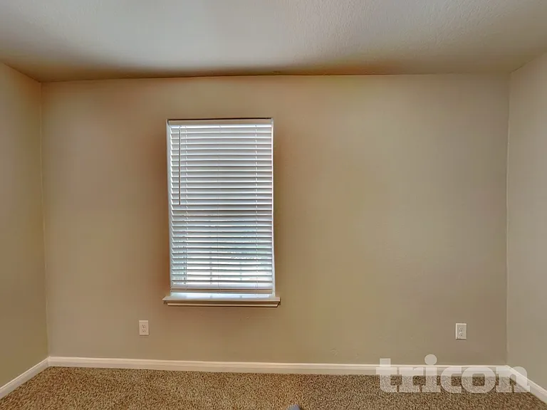 6115 Southern Vis — Photo 13